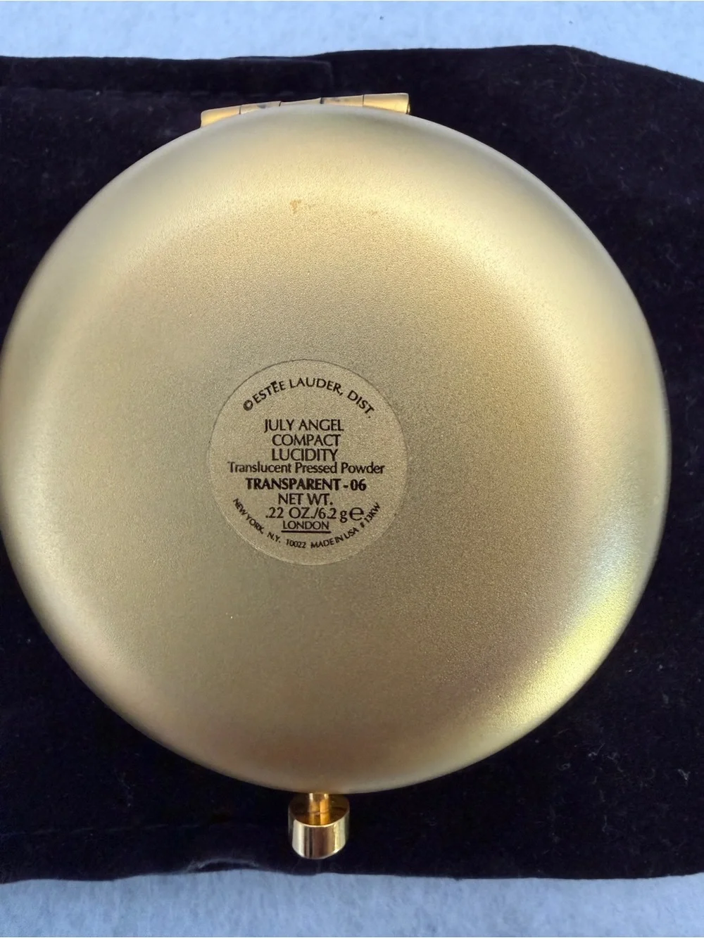 Estee Lauder Gold Compact Translucent Pressed Powder